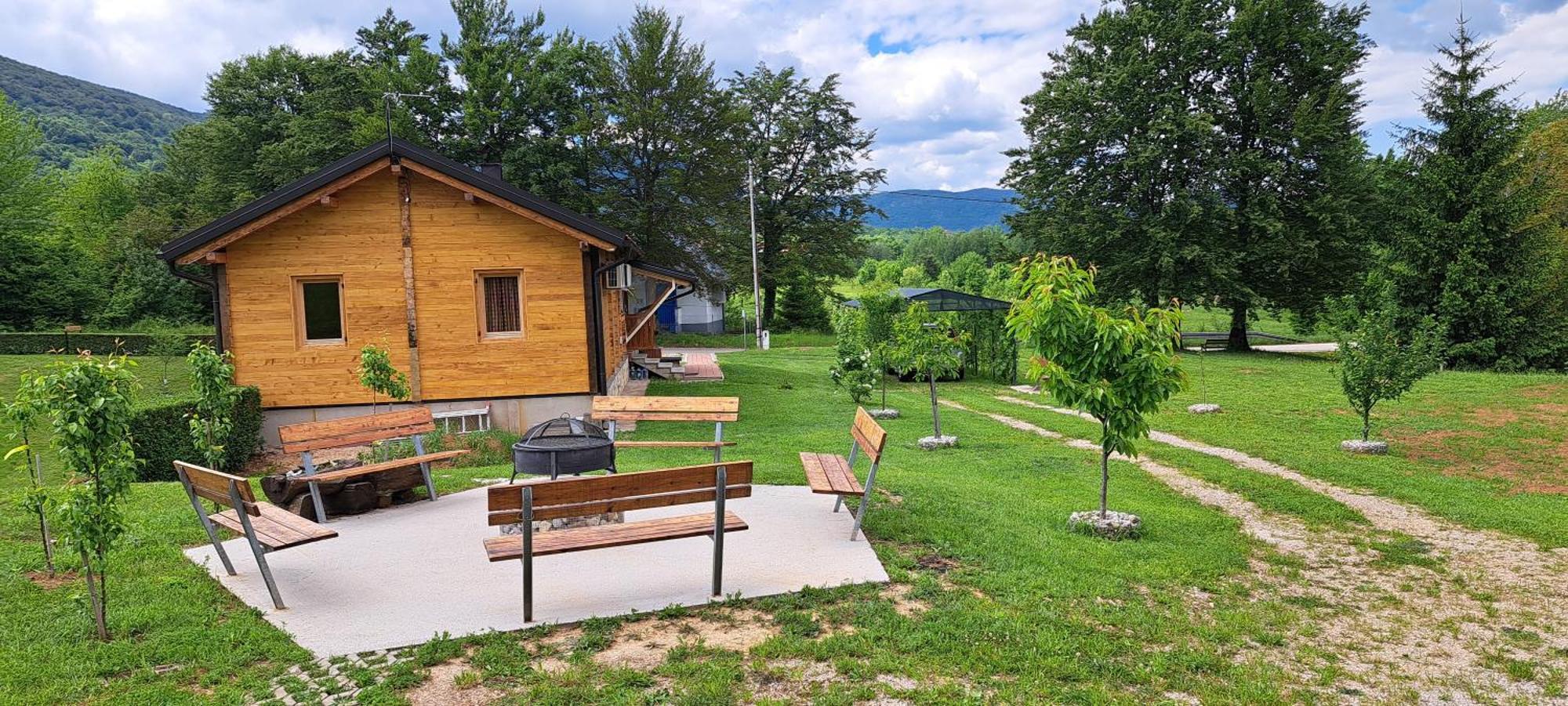 Plitvice Zg Apartamento Smoljanac Exterior foto