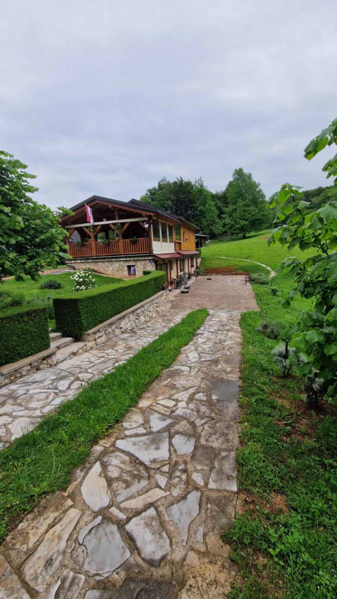 Plitvice Zg Apartamento Smoljanac Exterior foto